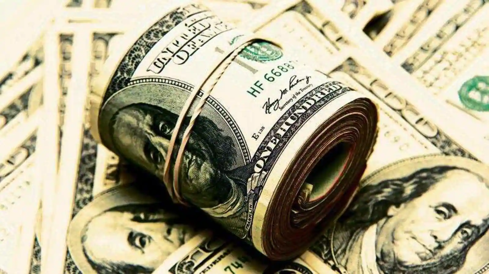 تاثیرات دلار بر بازار ایران