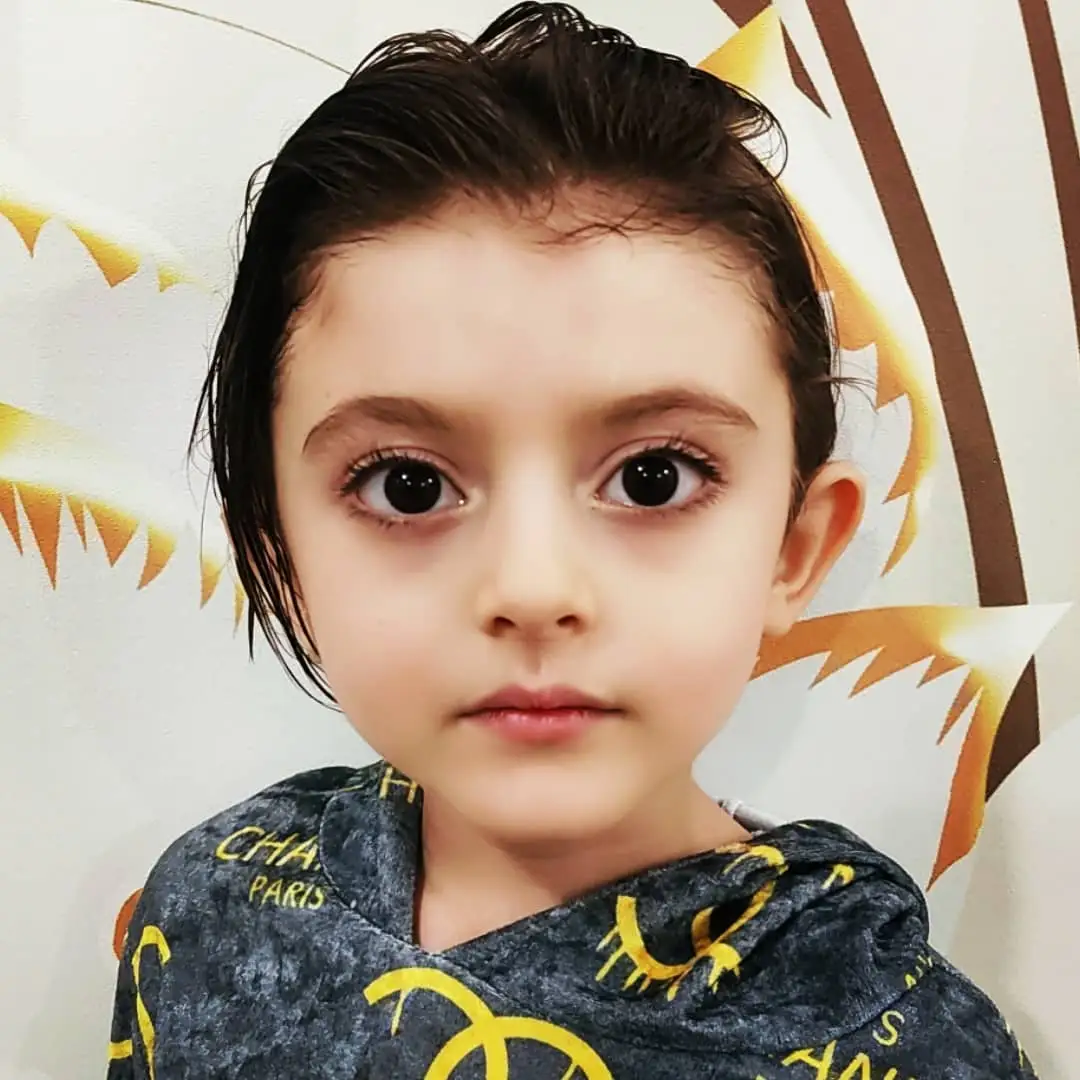 بازیگر کودک سریال تب و تاب