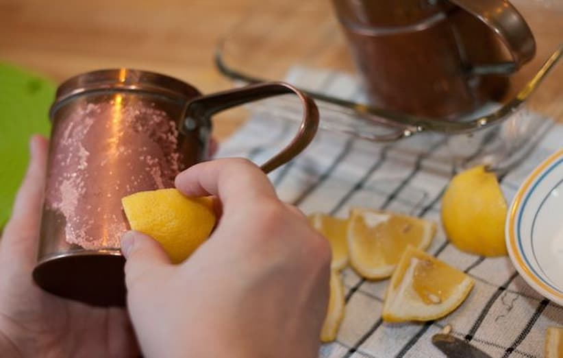 برق انداختن ظروف مسی با لیمو