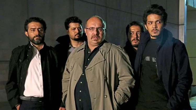 درباره سریال گاندو 3