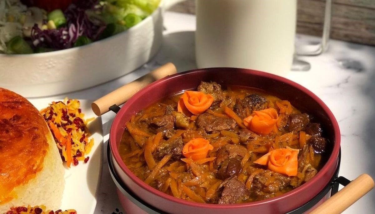 چلوگوشت هویج (هویج پلو با گوشت)