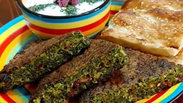 طرز تهیه کوکو سبزی ساده برای 4 نفر