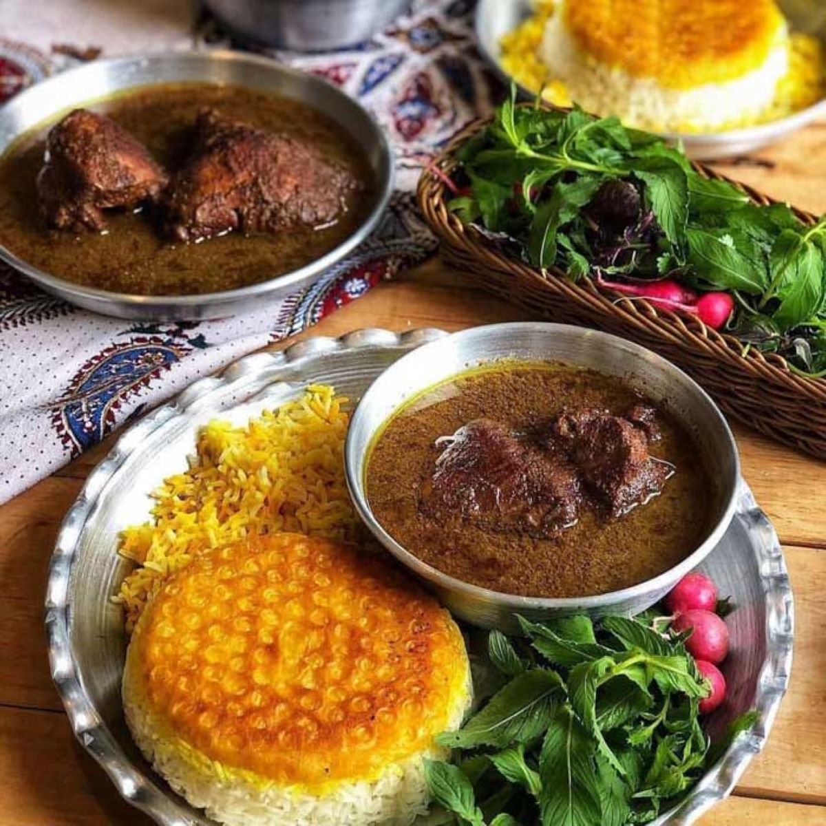 چگونه خورش فسنجان بپزم