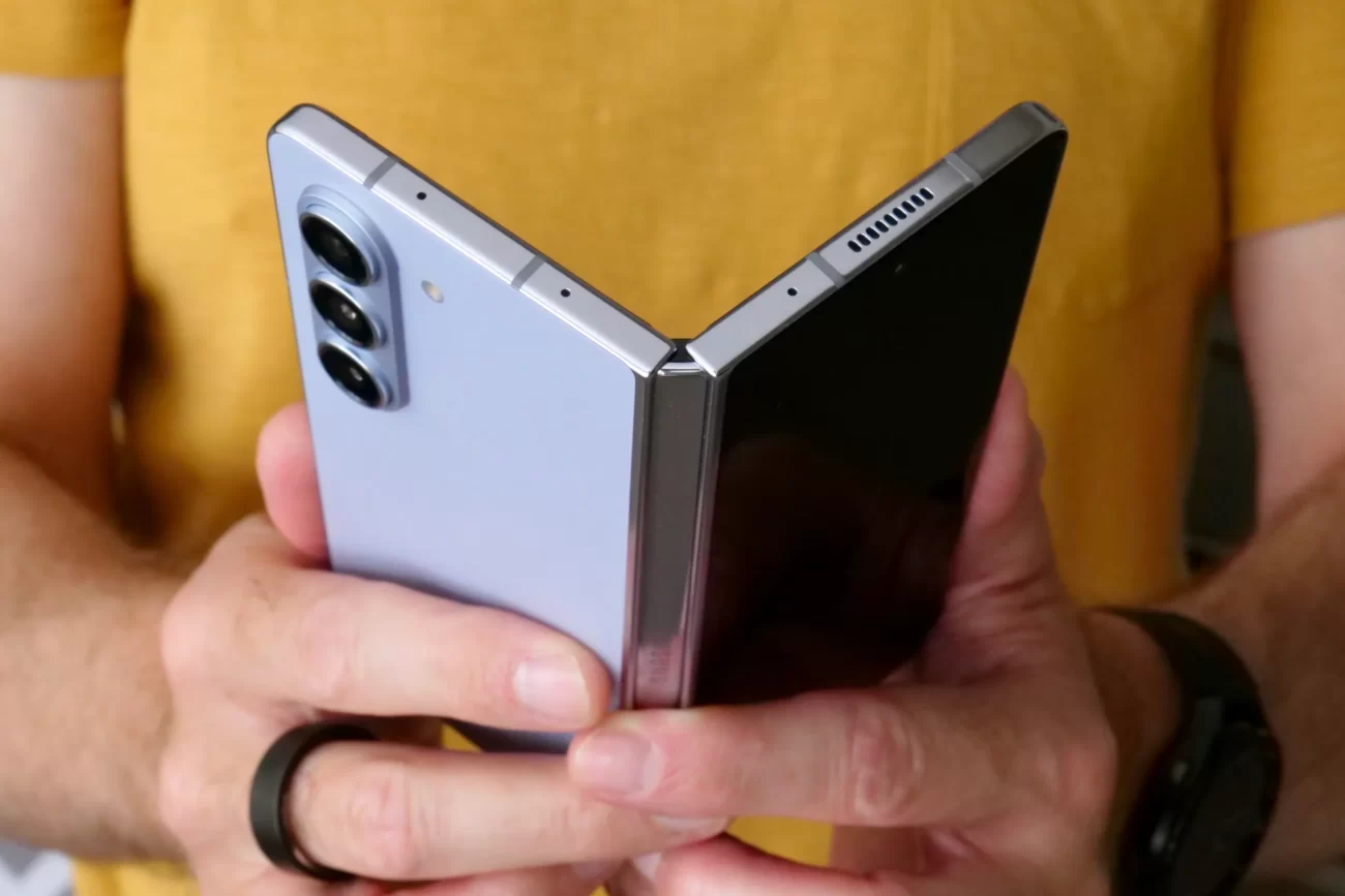 صفحه نمایش داخلی Galaxy Z Fold 5