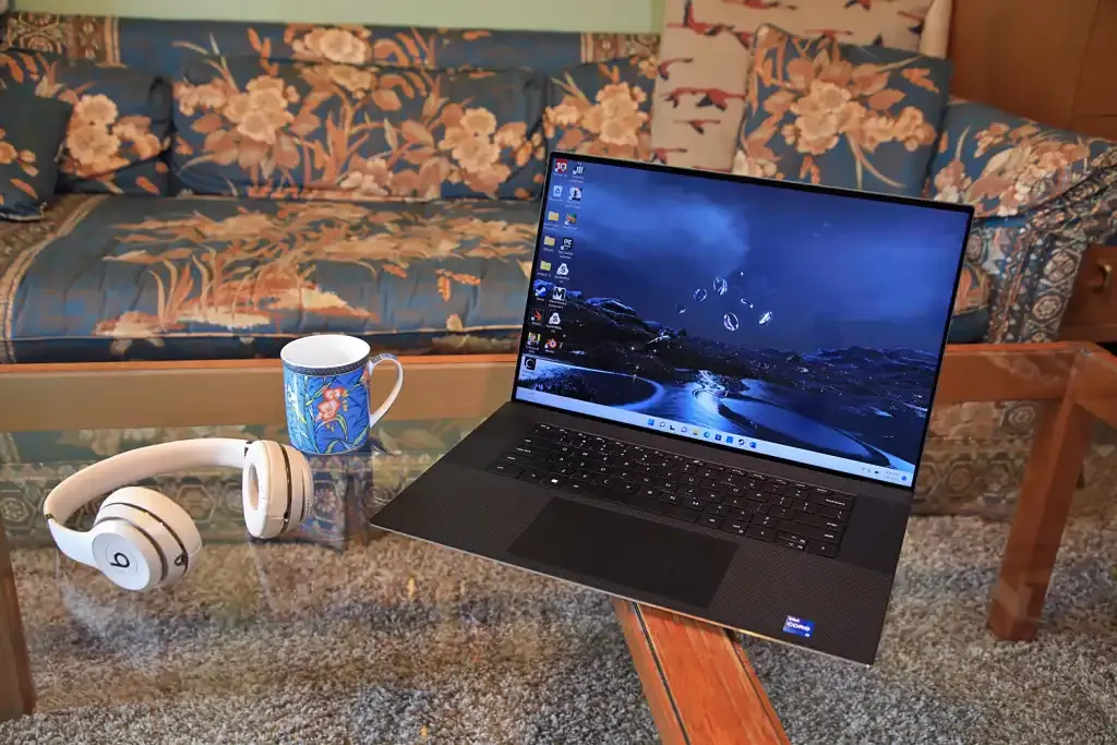 لپ تاپ ۱۴ و ۱۶ اینچی دل سری dell xps 15