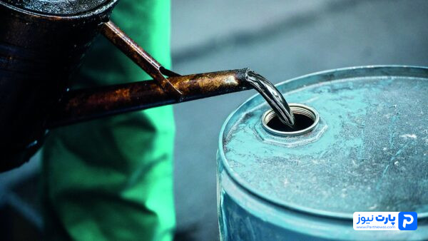 ریختن نفت در پیت