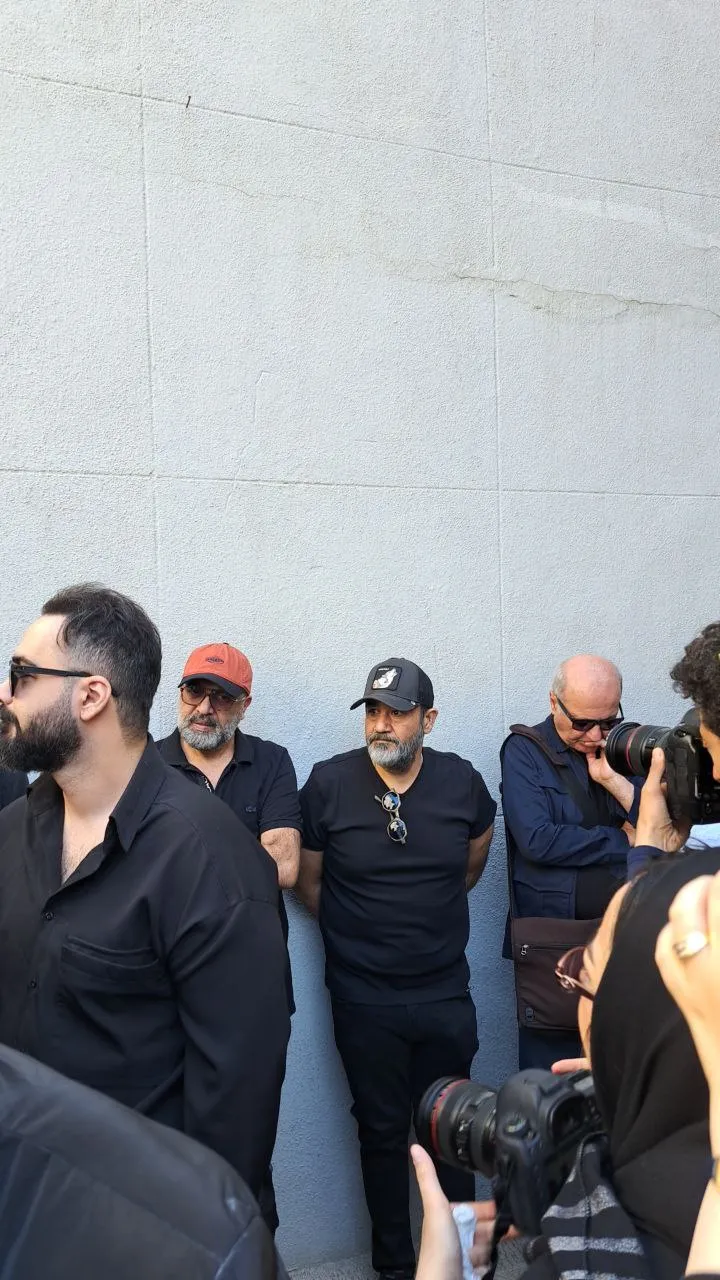 خاکسپاری رضا داوود نژاد