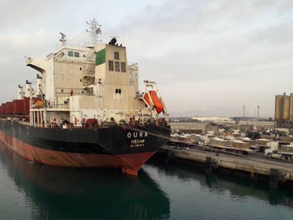 گمرک بندرعباس: قلب تپنده تجارت دریایی ایران: ترخیص سریع و آسان کالا در این گمرک