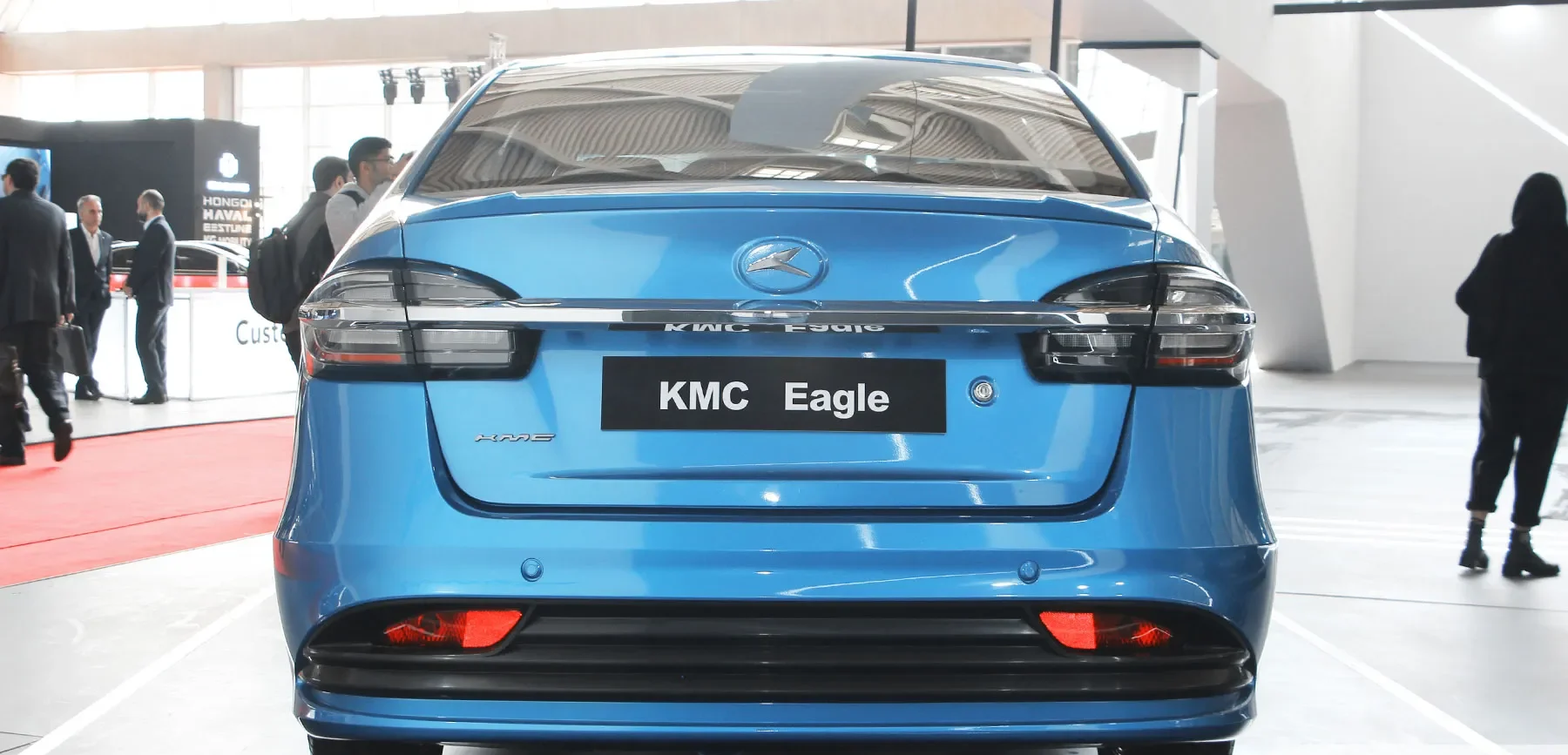 kmc eagle 11 e1728987954437 بررسی خودرو کی ام سی ایگل (KMC Eagle) + مشخصات فنی و قیمت