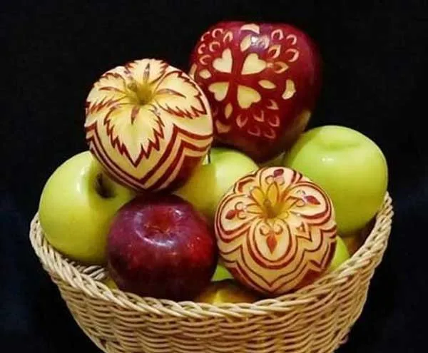 سیب برای سفره شب یلدا