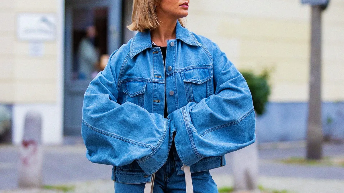 کاپشن جین (Denim Jacket)