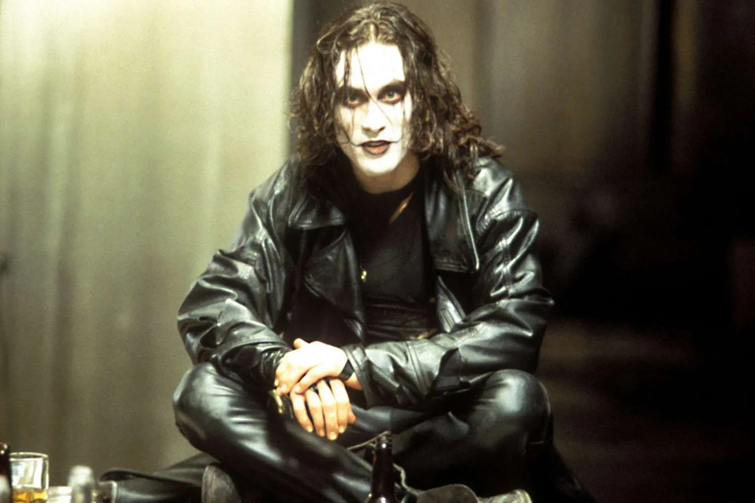 فیلم کلاغ ( The Crow)