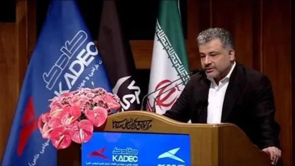 چشم انداز شرکت کرمان موتور توسط سامان فیروزی مدیرعامل این شرکت، با عنوان "عهد ۱۴۰۷"