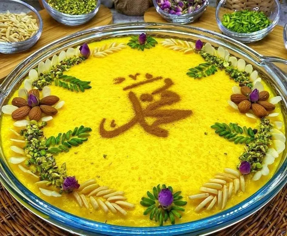 تزیین حرفهای شله زرد نذری با مغز بادام و پسته