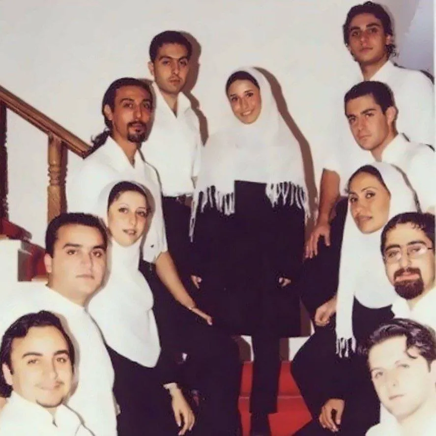 رضا گلزار در گروه آریان