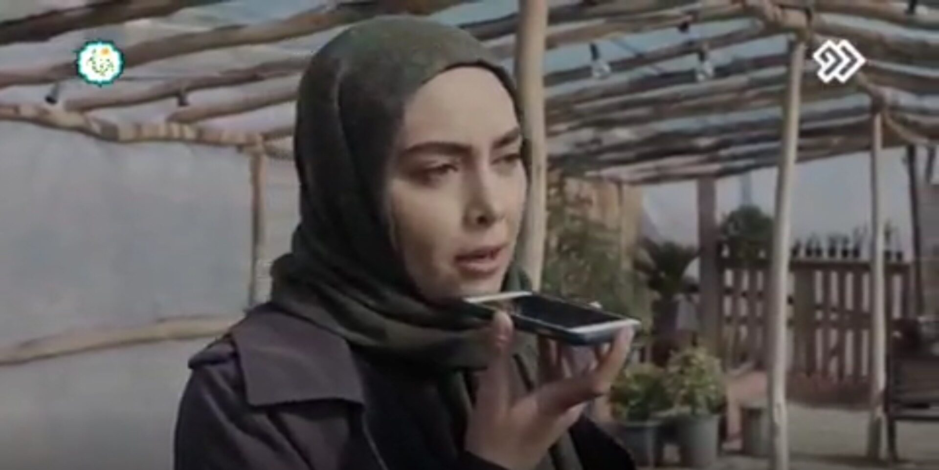 بیوگرافی دیبا زاهدی در نقش لیلا احتشام