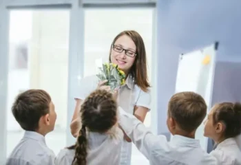 ۵ ایده کادو روز معلم