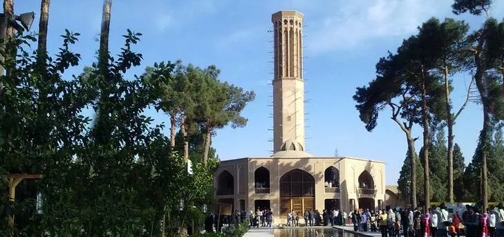 بادگیرهای باغ دولت آباد یزد