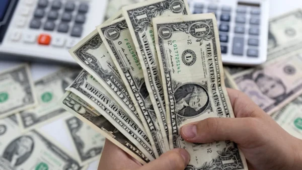 بازار ارز در دو راهی ثبات یا جهش؛ سیگنال جهانی کجاست؟
