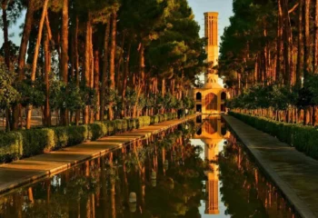 همه‌چیز درباره باغ دولت آباد یزد؛ آشنایی با تاریخچه و معماری