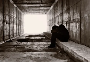 فرار از منزل در نوجوانان
