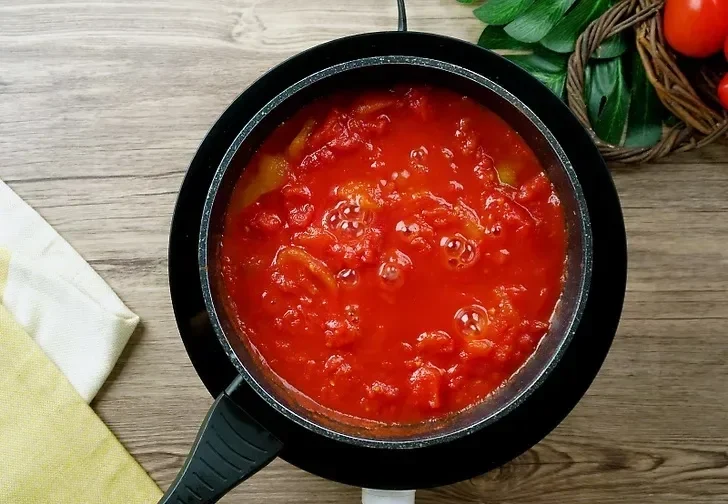 4. پختن گوجه -نگهداری گوجه در یخچال برای طولانی مدت
