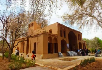 باغ پهلوان‌ پور کجاست و چرا باید حتماً از آن دیدن کنید؟
