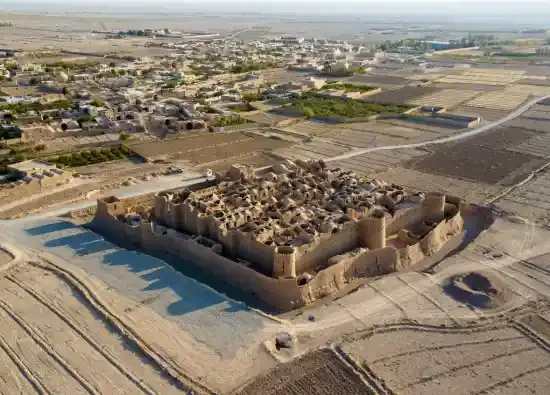 معماری باغ پهلوان پور