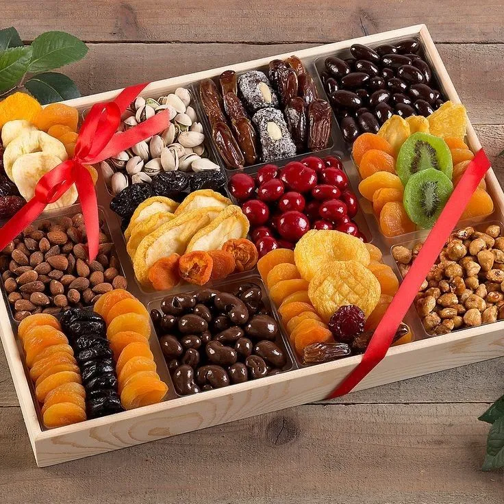 ایده بسته بندی میوه خشک در بسته بندی چوبی