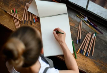 چگونه فکر خلاق داشته باشیم؟