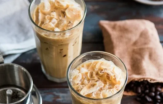 Vietnamese Iced Coffee Recipe 3 e1753426714672 طرز تهیه قهوه سرد ویتنامی؛ کافئین با طعمی متفاوت