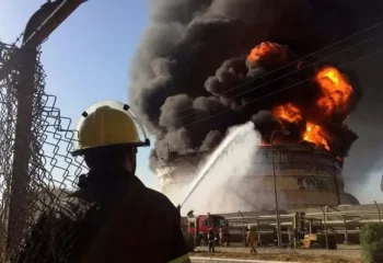 آتش سوزی پالایشگاه آبادان