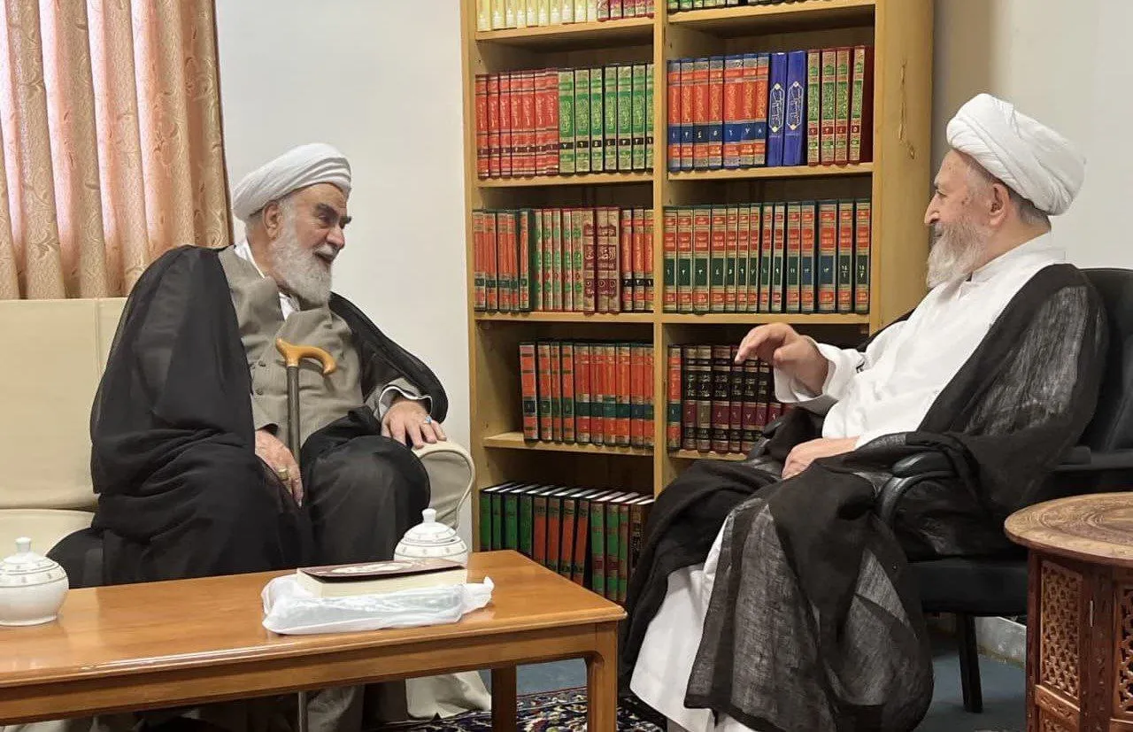 حضور محمدی گلپایگانی در بیت آیات مکارم شیرازی و سبحانی عیادت رئیس دفتر رهبر انقلاب از آیت الله نوری همدانی و دیگر علمای برجسته + عکس