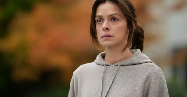 بیوگرافی اوزگه اوزپیرینچی در نقش کارسو