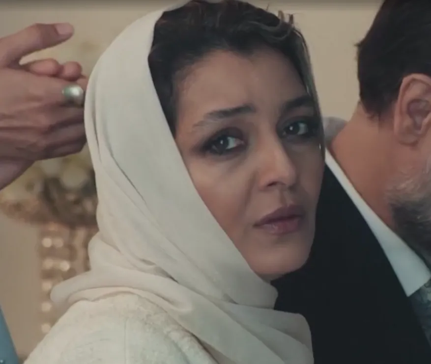 بیوگرافی ساره بیات در نقش نسرین