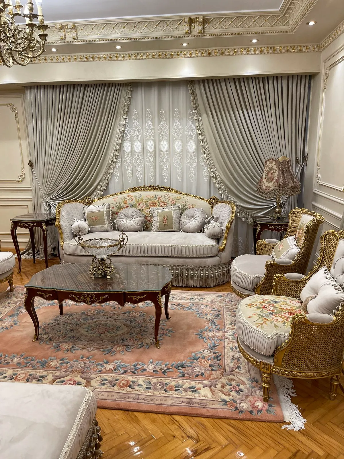 پرده جدید اتاق پذیرایی