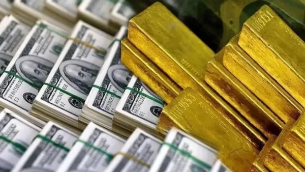 کاهش دلار و صعود قیمت طلا / سرمایه‌گذاران چشم‌انتظار کاهش نرخ بهره
