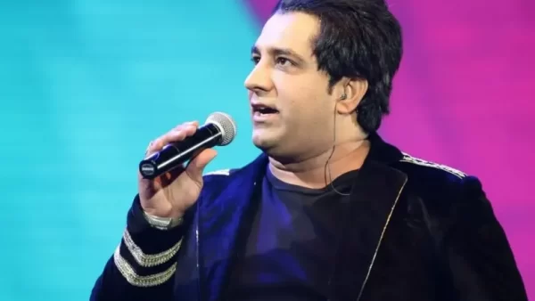 آرزوی امید جهان | وقتی سرنوشت پدر و پسر یکی می‌شود + عکس