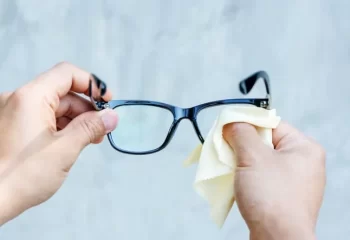 تمیز کردن عینک