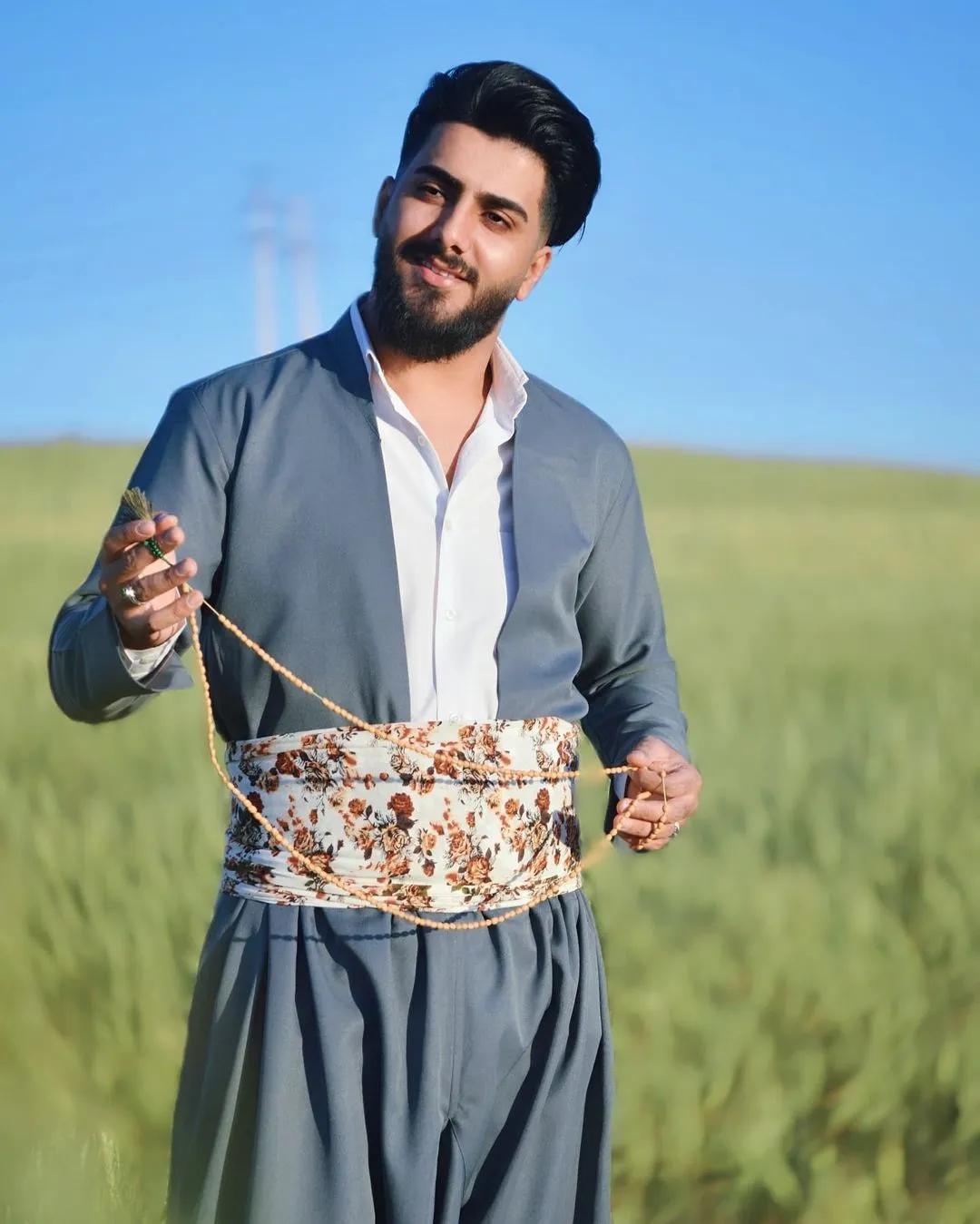 لباس کردی مردانه