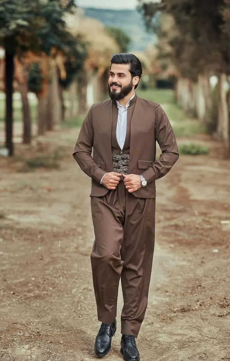 لباس کردی مردانه