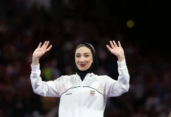 مبینا نعمت زاده و امیر سینا بختیاری در مسابقات جهانی حریفان خود را شکست دادند