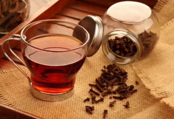 طرز تهیه دمنوش میخک برای خوشبو شدن بدن