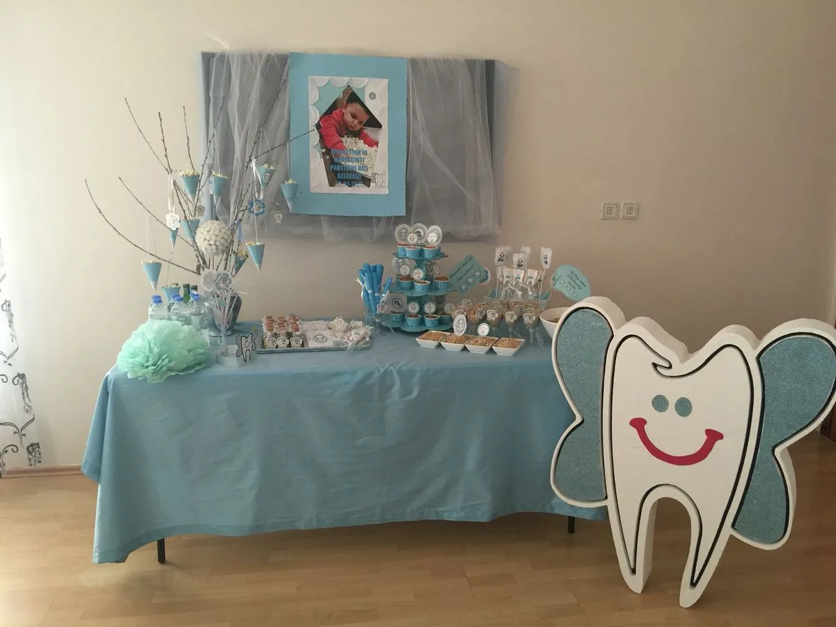 تزیینات جشن دندونی