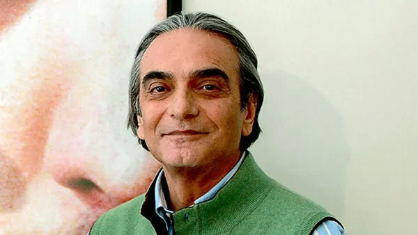 پیکر همایون ارشادی در بهشت سکینه کرج به خاک سپرده شد + تصاویر