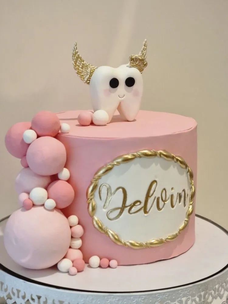 کیک جشم دندونی دخترانه