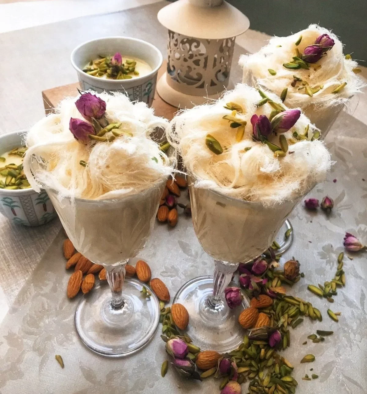 Edible cotton candy decoration