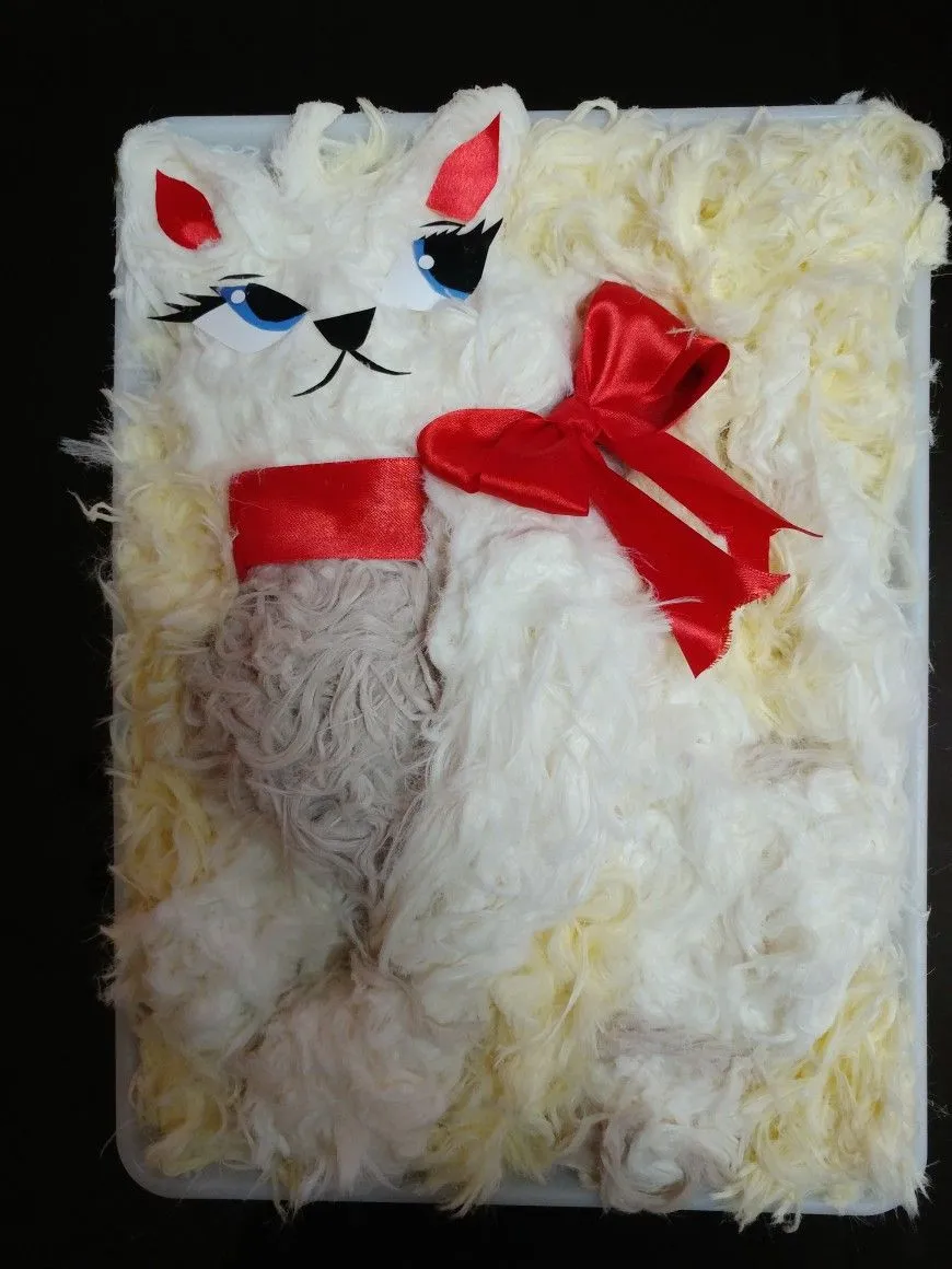 Edible cotton candy decoration