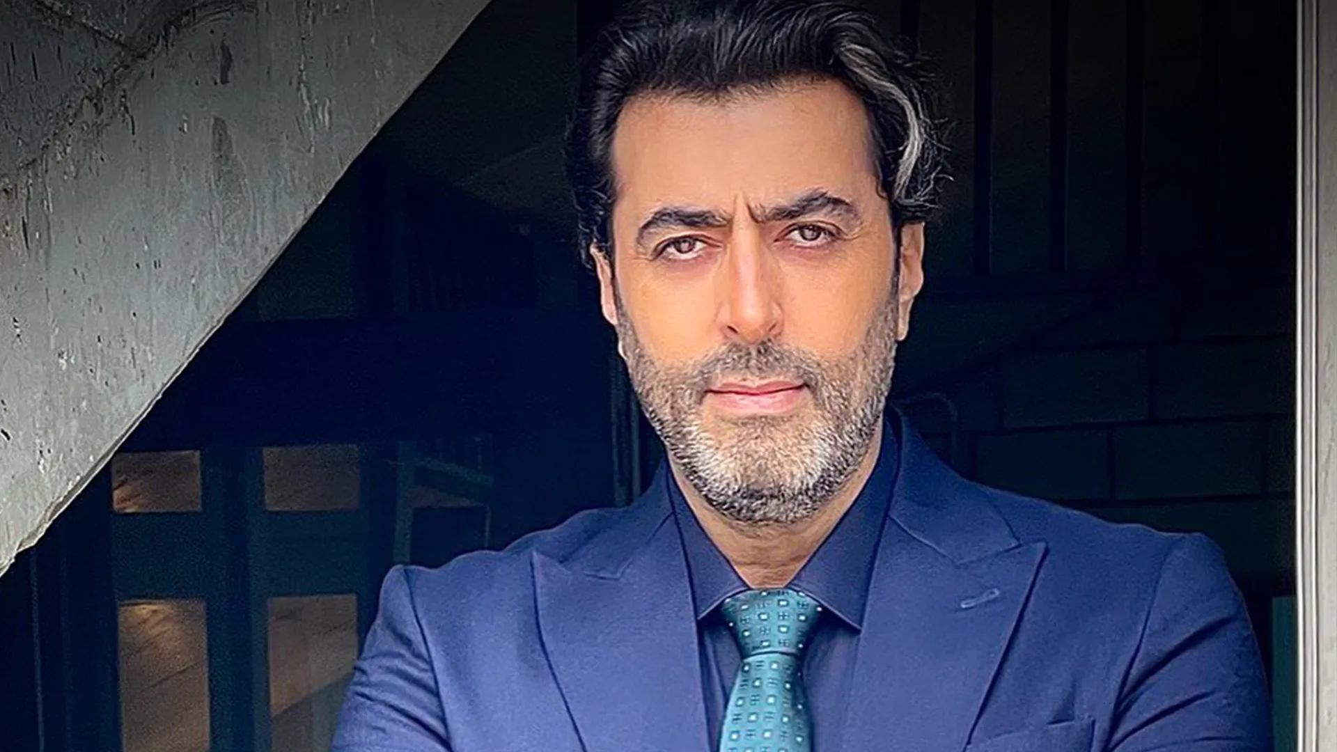 بیوگرافی باسِم یاخور در نقش فارس 