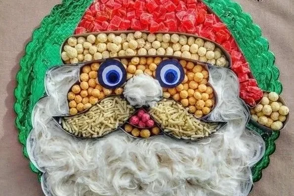 Edible cotton candy decoration